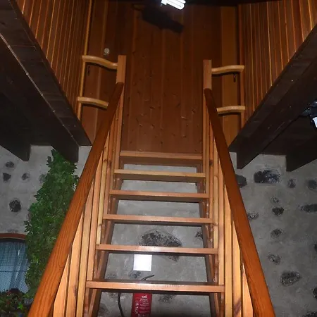 Join Our Relaxed House Near The Beach - Mosteiros Mosteiros  Exterior photo