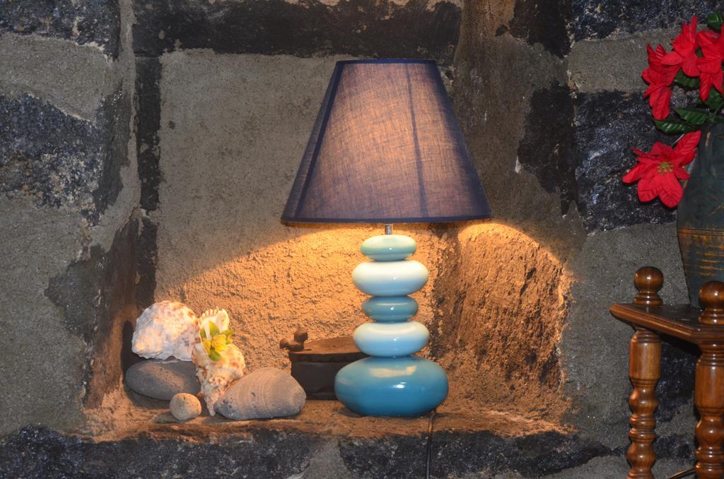 Join Our Relaxed House Near The Beach - Mosteiros *
